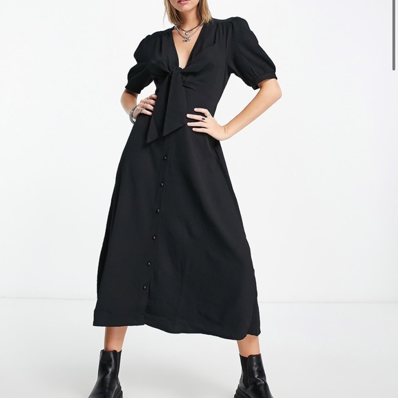 ASOS DESIGN tie front button through midi dress in black - Picture 2 of 5